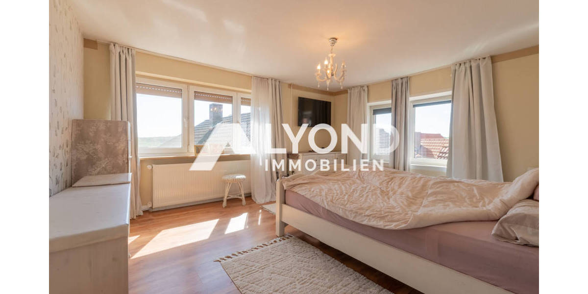 Einfamilienhaus Wipfeld - 7 Zimmer, 177 m&sup2;, 389.000&euro; | Angebot:26594795