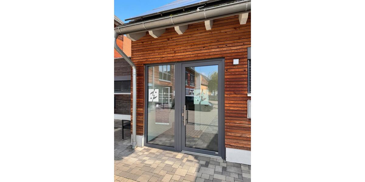 Helle Büro- oder Praxisräume in Geschäftshaus in Kürnach zimmer