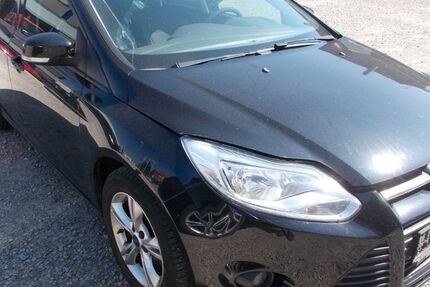 Ford Focus 149.461 km 4.890 &euro; Kitzingen 97318