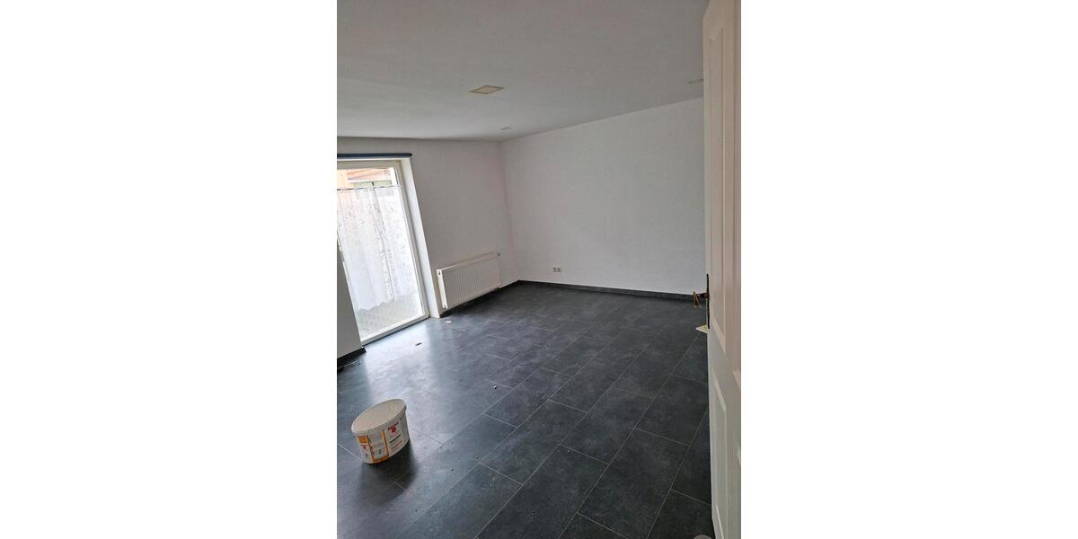 Erdgeschoßwohnung Bütthard - 3 Zimmer, 94 m&sup2;, 700&euro; | Angebot:26490371