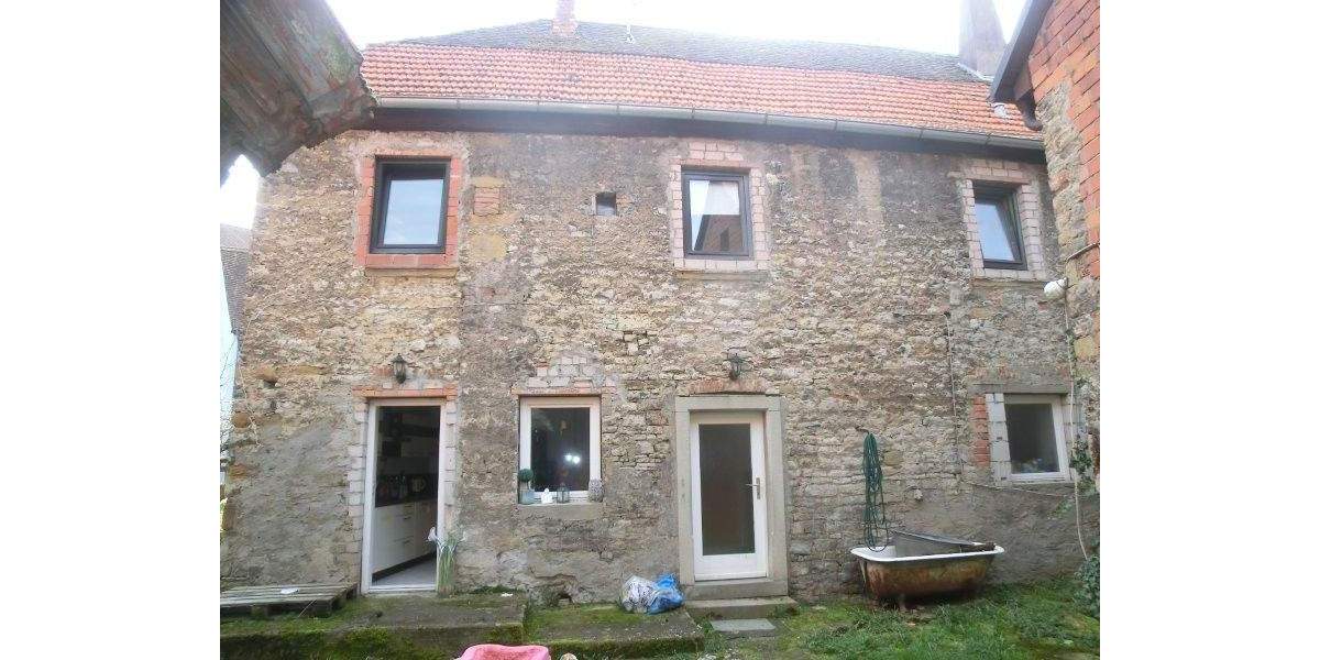 Bauernhaus, Landhaus Dettelbach - 5 Zimmer, 170 m&sup2;, 148.000&euro; | Angebot:25877190