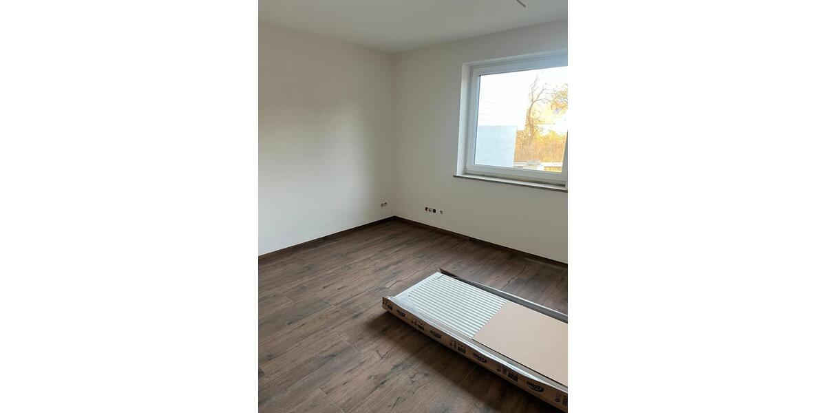 Büroraum, Büro ab 01.03 mit Parkplatz zu vermieten zimmer