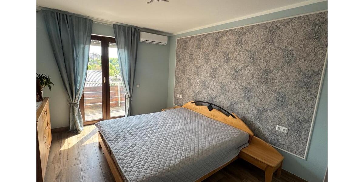 Doppelhaushälfte Würzburg Lengfeld - 7 Zimmer, 154 m&sup2;, 595.000&euro; | Angebot:26423726
