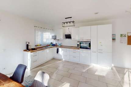 Haus Kitzingen - 4 Zimmer, 125 m&sup2;, 479.000&euro; | Angebot:24707533