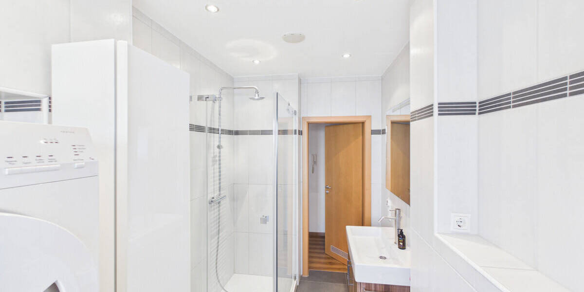 Etagenwohnung Würzburg / Grombühl Grombühl - 3 Zimmer, 69 m&sup2;, 267.000&euro; | Angebot:26218001