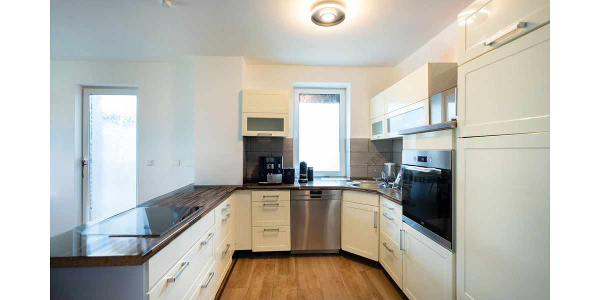 Mehrfamilienhaus, Wohnhaus Zell am Main - 2 Zimmer, 1 m&sup2;, 2.700.000&euro; | Angebot:25682353