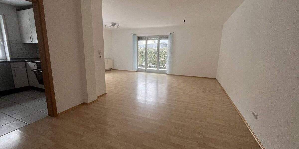 Etagenwohnung Höchberg - 2 Zimmer, 72 m&sup2;, 330.000&euro; | Angebot:25670674