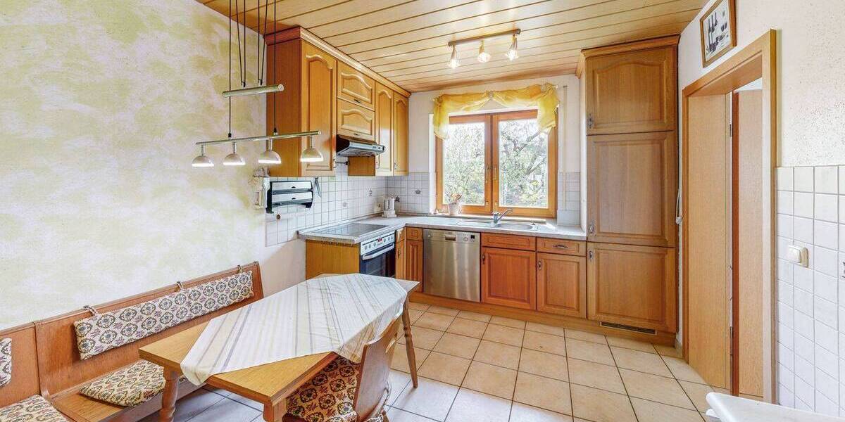 Mehrfamilienhaus, Wohnhaus Eisenheim Untereisenheim - 5 Zimmer, 110 m&sup2;, 495.000&euro; | Angebot:26723646