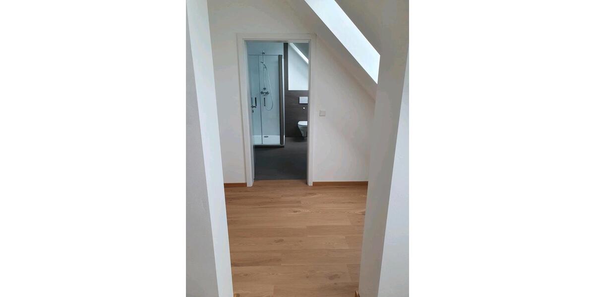 Etagenwohnung Volkach - 4 Zimmer, 94 m&sup2;, 790&euro; | Angebot:26440986