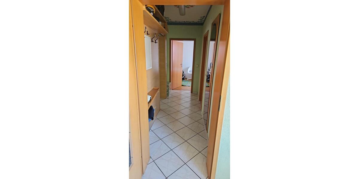 Erdgeschoßwohnung Bergtheim - 3 Zimmer, 75 m&sup2;, 900&euro; | Angebot:26615828