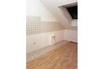 Traumhafte 3 Zimmer Wohnung mit Süd-Dachbalkon, Westloggia und Stellplatz in ruhiger Lage