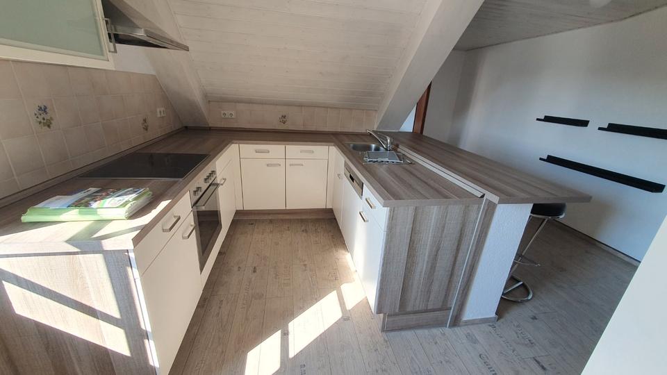 Dachgeschoßwohnung Arnstein - 3 Zimmer, 102 m&sup2;, 680&euro; | Angebot:26577626