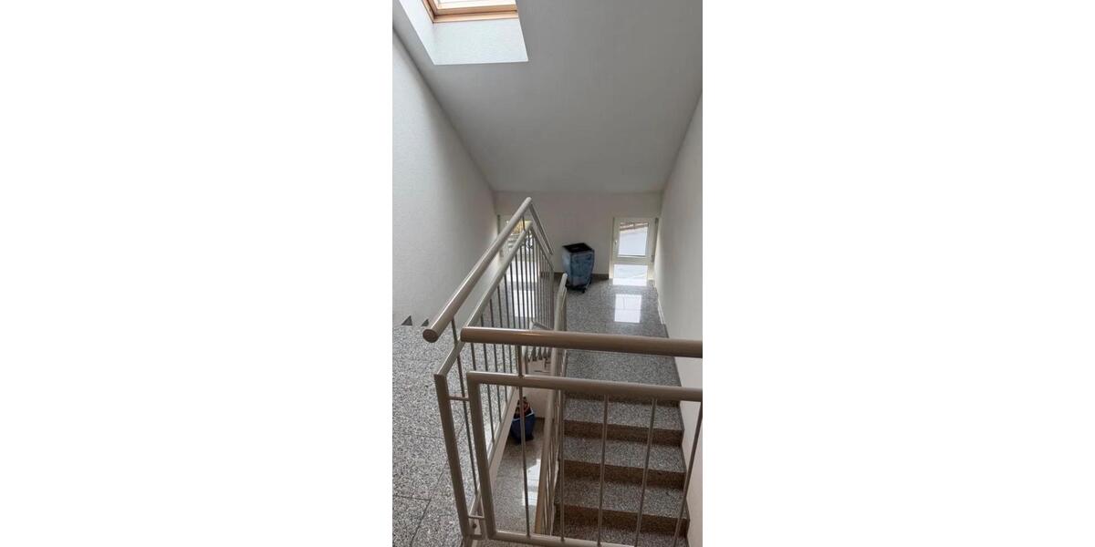 Dachgeschoßwohnung Kist - 4 Zimmer, 81 m&sup2;, 310.000&euro; | Angebot:26263186