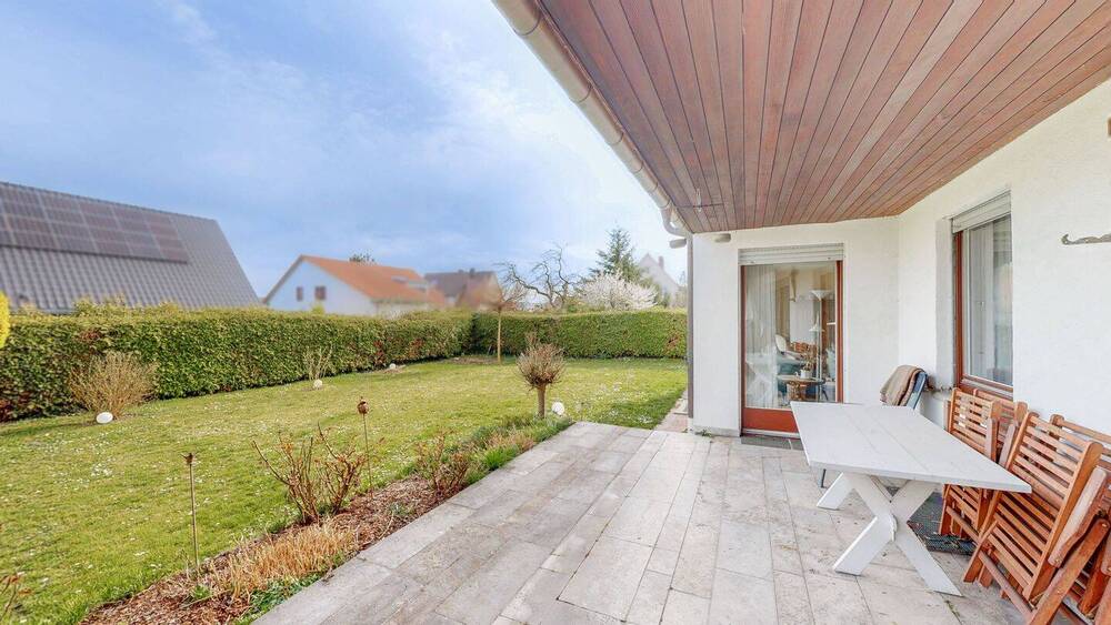 Doppelhaushälfte Höchberg - 7 Zimmer, 126 m&sup2;, 445.000&euro; | Angebot:26569710