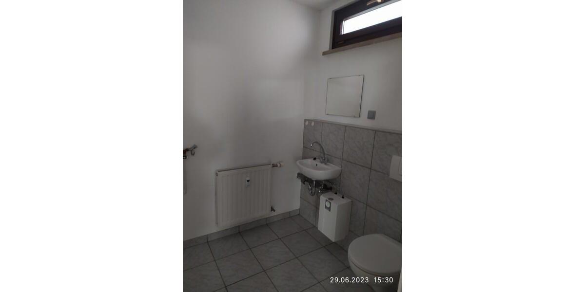 Gewerbeobjekt Zellingen - 600&euro; | Angebot:26113602