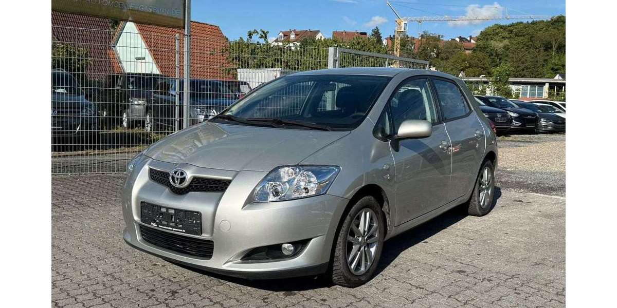 Toyota Auris 76.597 km 4.890 &euro; Würzburg 97076