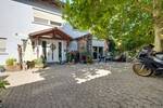 Mehrfamilienhaus, Wohnhaus Kitzingen - 7 Zimmer, 250 m&sup2;, 500.000&euro; | Angebot:25747372