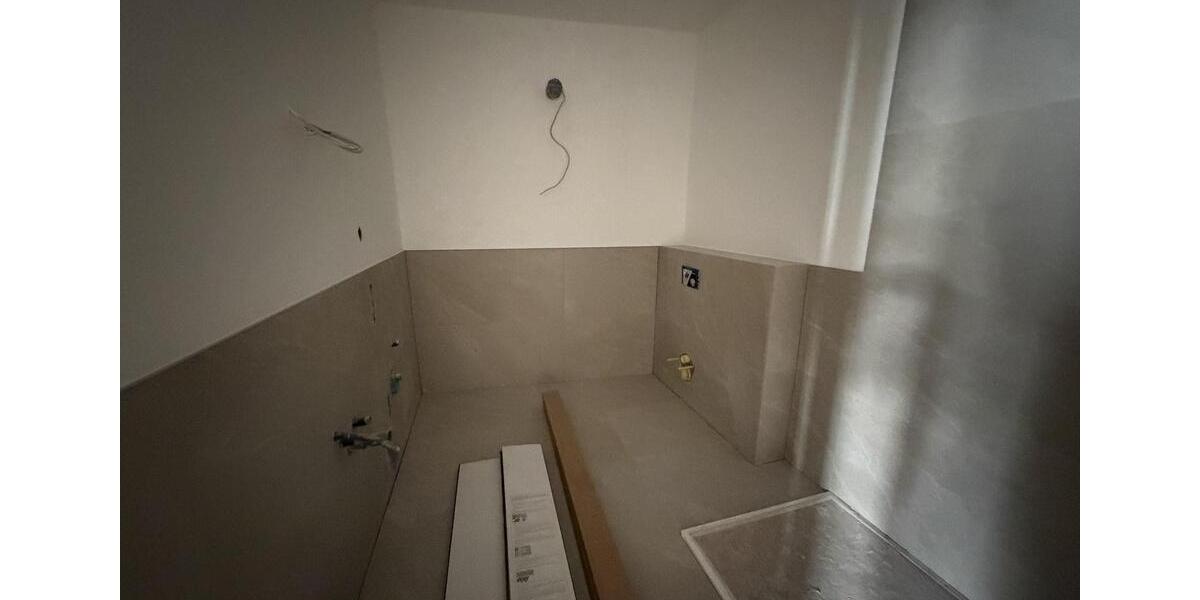 Etagenwohnung Volkach - 3 Zimmer, 100 m&sup2;, 1.200&euro; | Angebot:25405678