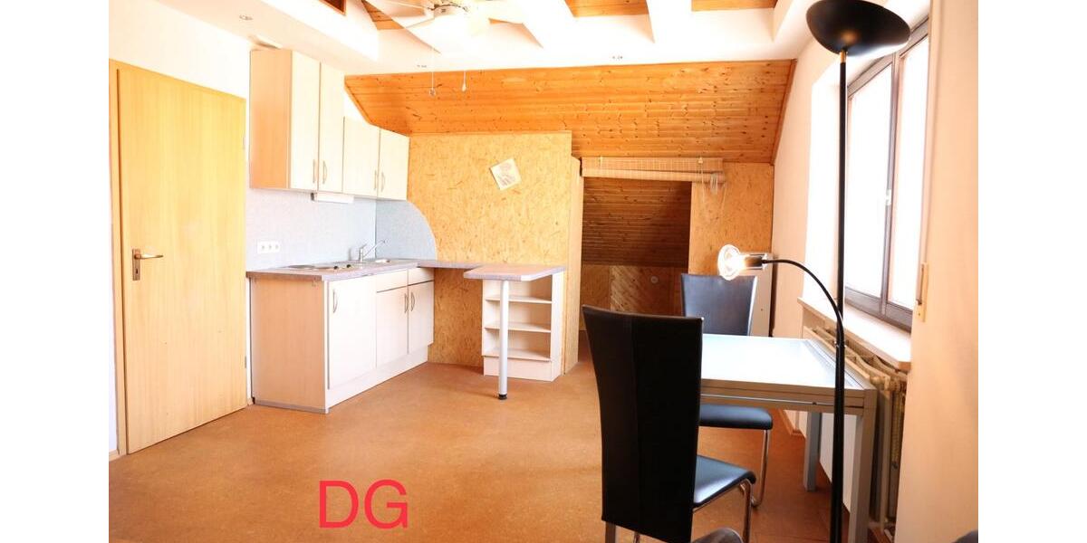 Dachgeschoßwohnung Grafenrheinfeld - 1.5 Zimmer, 45 m&sup2;, 675&euro; | Angebot:26676124