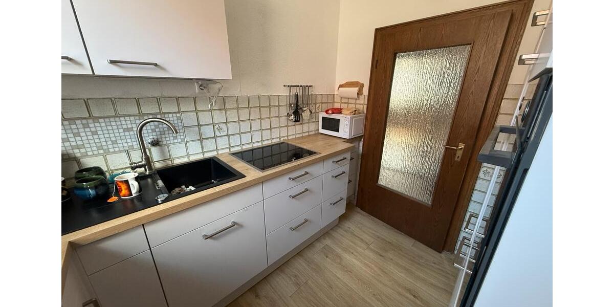 Etagenwohnung Würzburg Sanderau - 3 Zimmer, 74 m&sup2;, 800&euro; | Angebot:26236117
