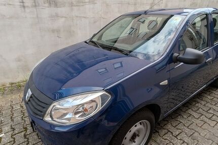 Dacia Sandero 41.065 km 2.950 &euro; Würzburg 97084