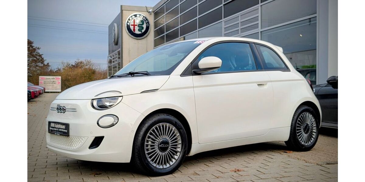 Fiat 500e 12.809 km 21.990 &euro; Würzburg 97076