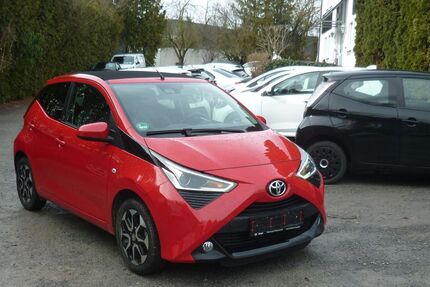 Toyota Aygo (X) 30.775 km 11.990 &euro; Estenfeld bei Würzburg 97230