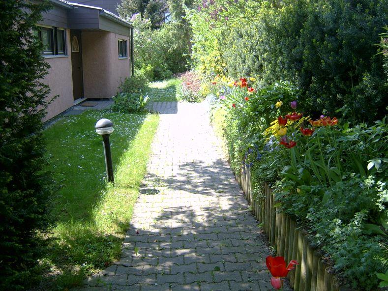 Bungalow Würzburg Dürrbachau - 7 Zimmer, 200 m&sup2;, 685.000&euro; | Angebot:26818620