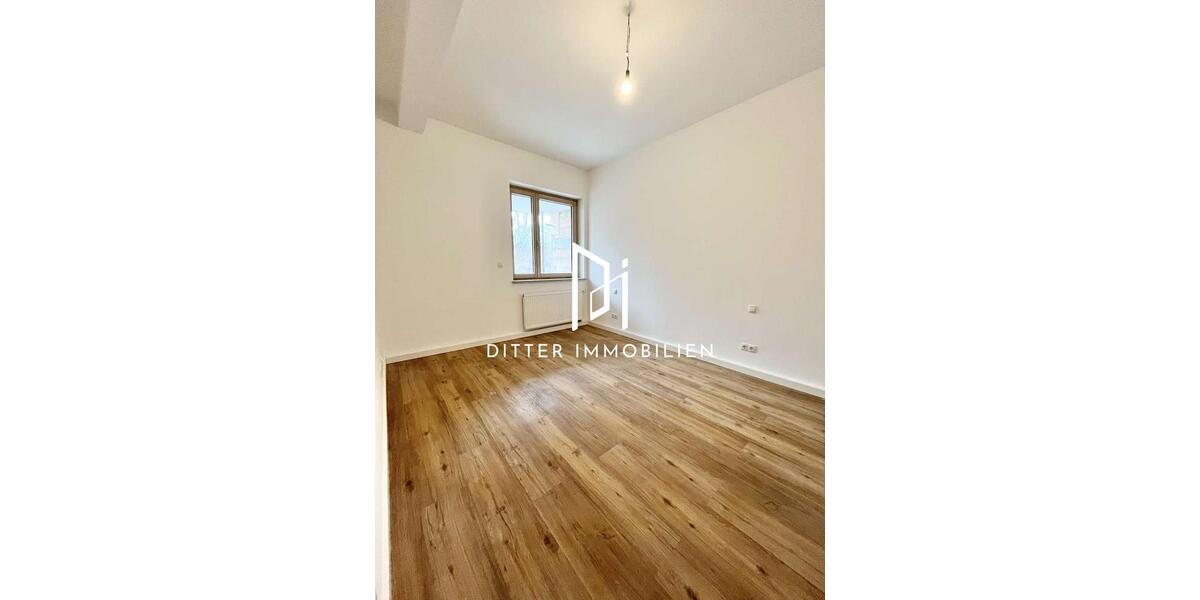 Dachgeschoßwohnung Tauberbischofsheim - 2 Zimmer, 64 m&sup2;, 650&euro; | Angebot:25903797