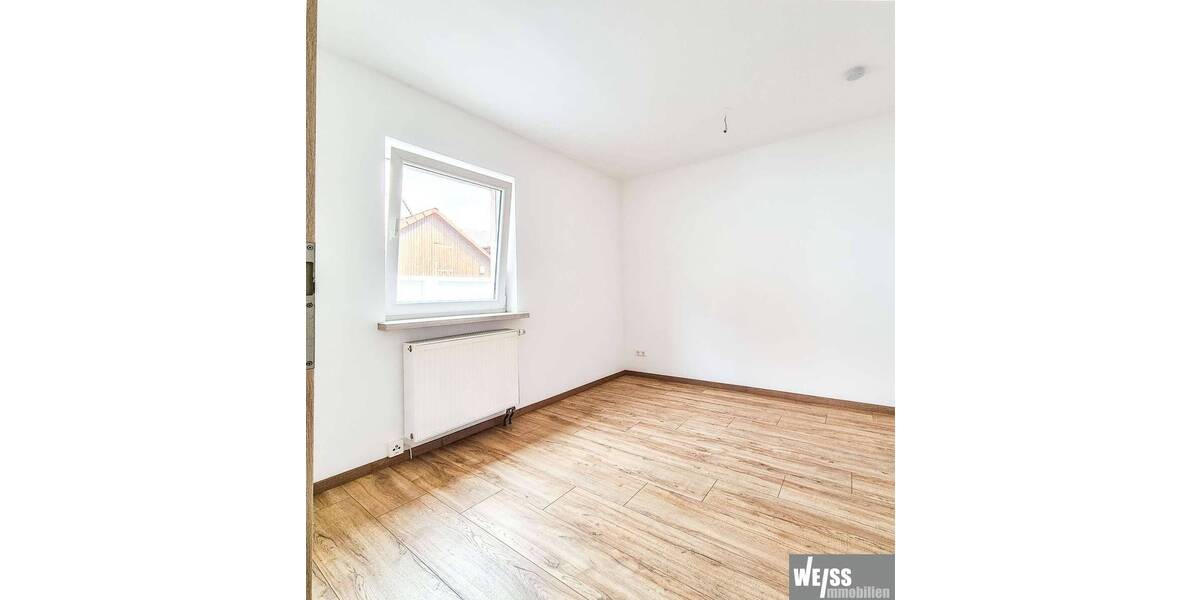 Einfamilienhaus Waldbüttelbrunn - 3 Zimmer, 72 m&sup2;, 880&euro; | Angebot:26596740