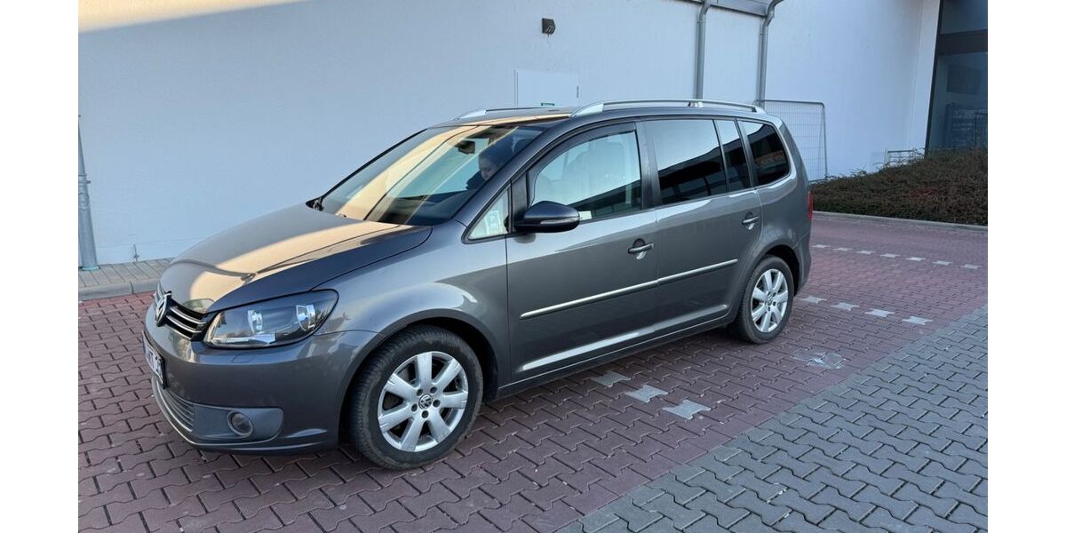 VW Touran 221.000 km 13.000 &euro; Würzburg 97084
