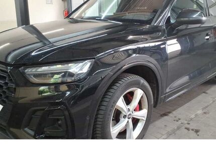 Audi Q5 176.000 km 38.280 € Würzburg 97076