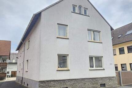 Haus Prosselsheim - 9 Zimmer, 249 m&sup2;, 469.000&euro; | Angebot:25696246