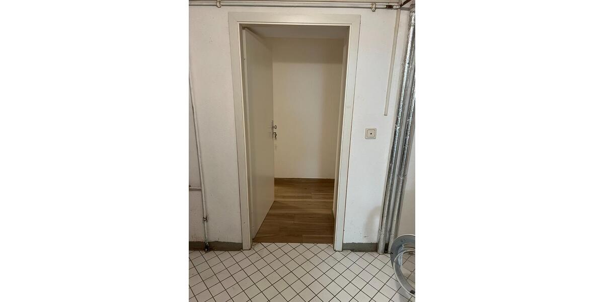 2-Zimmer-Apartment im Souterrain in Gerbrunn – ab sofort frei 2 zimmer