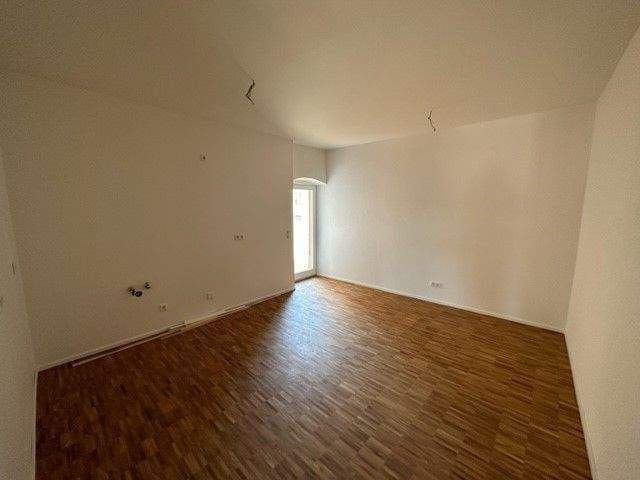 Etagenwohnung Kitzingen Etwashausen - 3 Zimmer, 75 m&sup2;, 850&euro; | Angebot:25774919