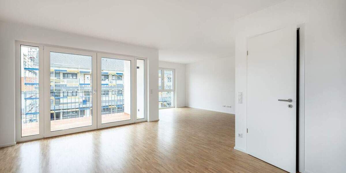 Wunderschöne, lichtdurchflutete 3-Zimmerwohnung mit großer Terrasse und Gartenanteil in Veitshöchhei 3 zimmer