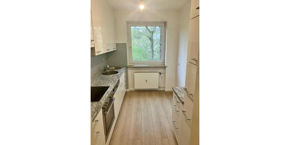 Etagenwohnung Würzburg Sanderau - 3 Zimmer, 78 m&sup2;, 1.070&euro; | Angebot:26478555