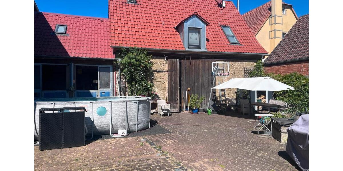 Bauernhaus, Landhaus Kitzingen - 6 Zimmer, 140 m&sup2;, 420.000&euro; | Angebot:26759983