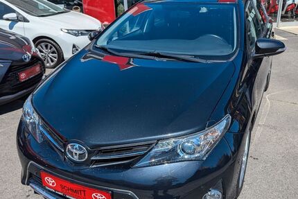 Toyota Auris 109.890 km 8.950 € Sommerach 97334