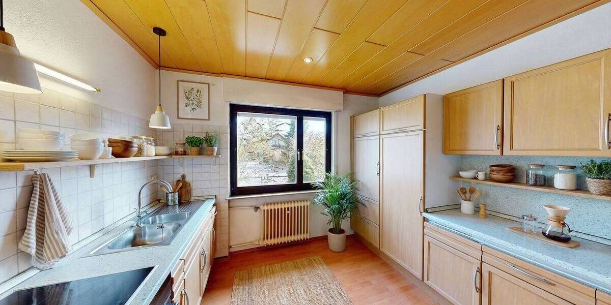 Mehrfamilienhaus, Wohnhaus Zellingen - 6 Zimmer, 166 m&sup2;, 390.000&euro; | Angebot:26204205