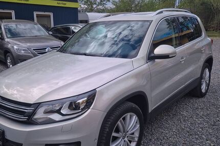 VW Tiguan 95.000 km 13.399 &euro; Uettingen 97292