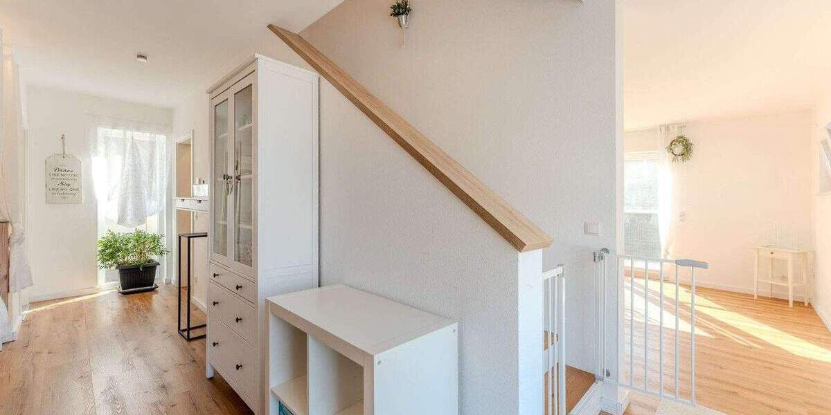 Einfamilienhaus Werneck Schraudenbach - 5 Zimmer, 144 m&sup2;, 449.500&euro; | Angebot:25745957