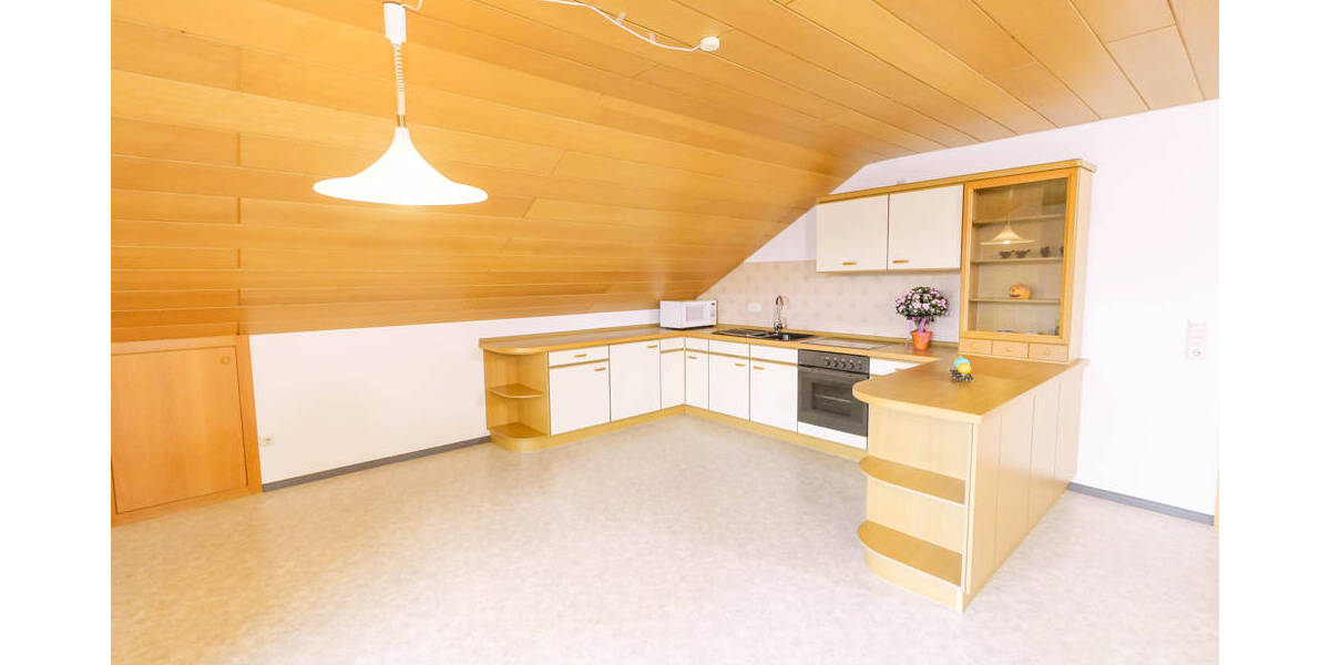 Einfamilienhaus Neubrunn - 8 Zimmer, 190 m&sup2;, 519.000&euro; | Angebot:26015859