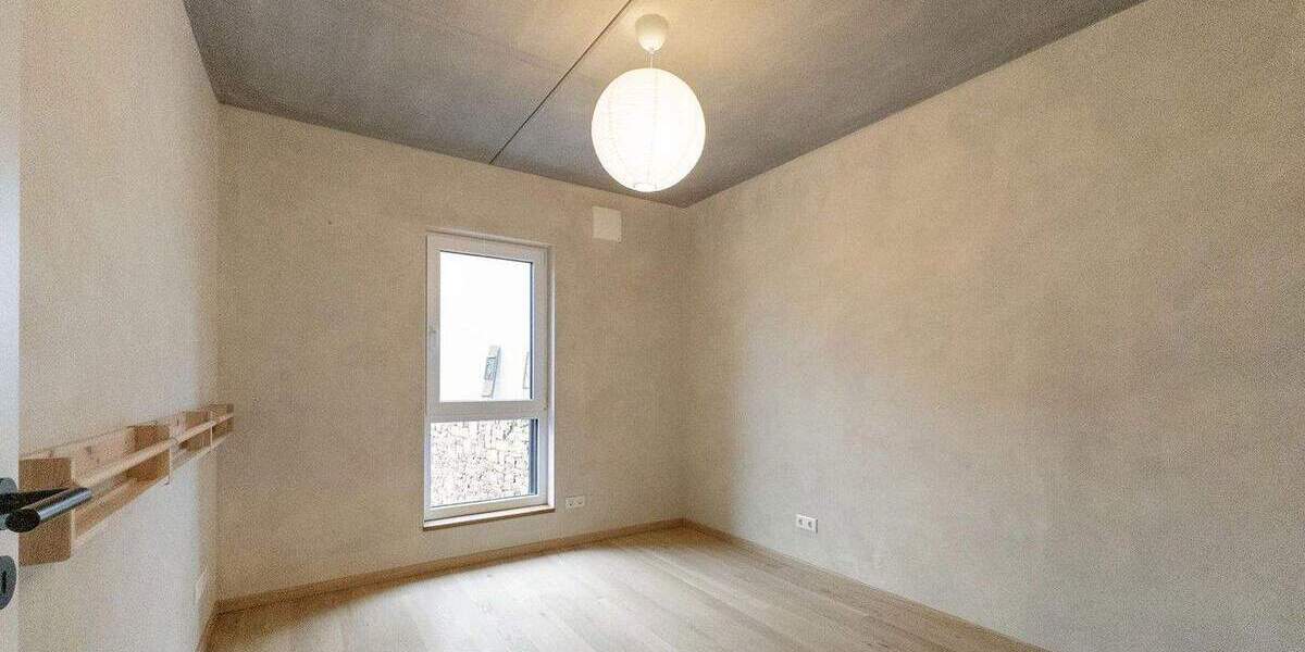 Einfamilienhaus Würzburg Heidingsfeld - 8 Zimmer, 215 m&sup2;, 1.095.000&euro; | Angebot:25820156