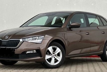 Skoda Scala 99.000 km 14.900 &euro; Höchberg 97204