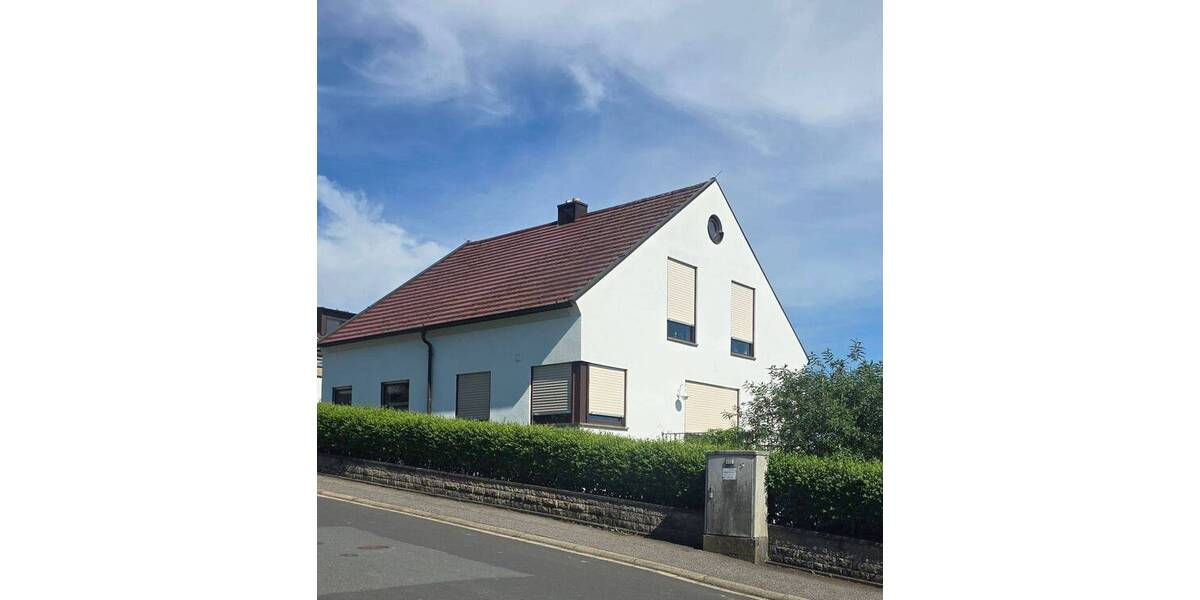Doppelhaushälfte Kürnach - 5 Zimmer, 140 m&sup2;, 525.000&euro; | Angebot:26712227