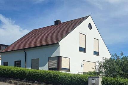 Haus Kürnach - 5 Zimmer, 140 m&sup2;, 525.000&euro; | Angebot:26712227