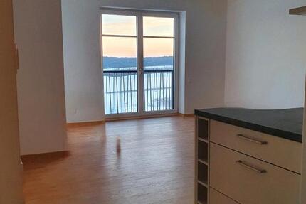 Wohnung Kist - 2 Zimmer, 65 m&sup2;, 1.060&euro; | Angebot:25128372