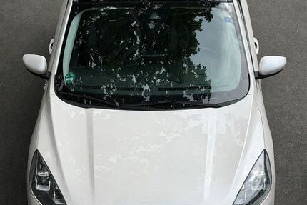 Ford Kuga 75.310 km 21.900 &euro; Würzburg 97082