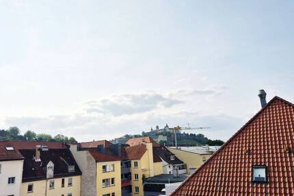 Über den Dächern Würzburgs! Einmalige Gelegenheit mit atemberaubenden Ausblick!